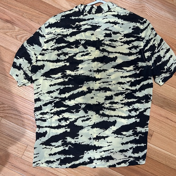 AllSaints viscose shirt - Picture 3 of 3